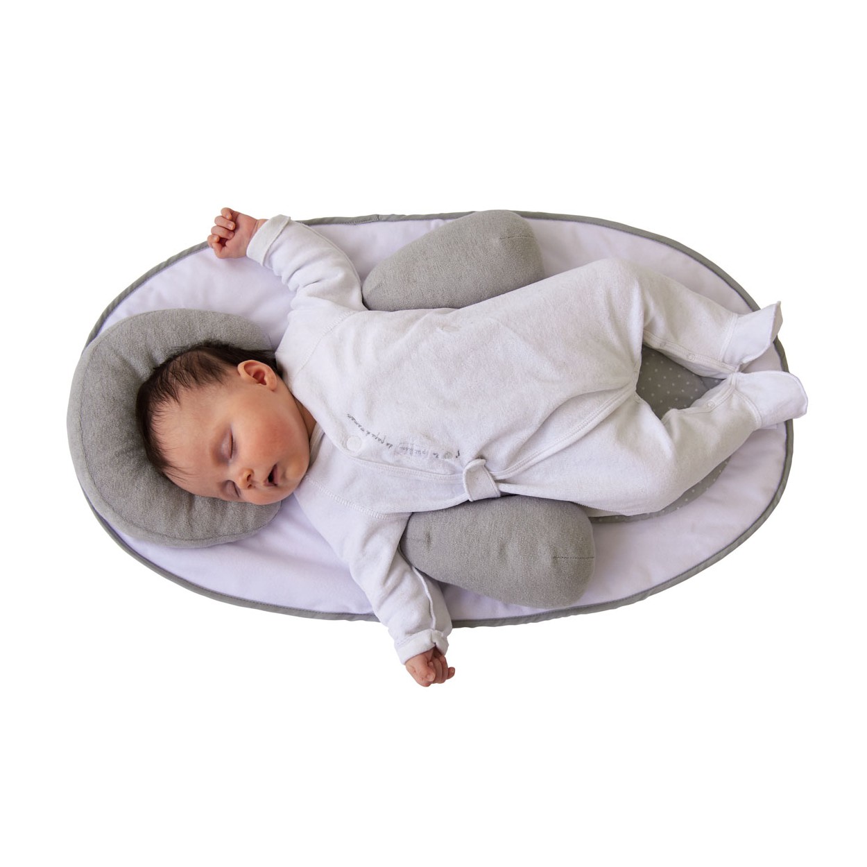 Ergonomic baby sleeping cocoon