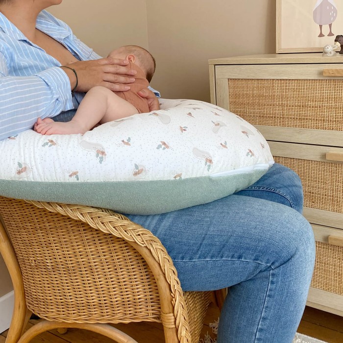 Coussin d'allaitement Tinéo éponge vert sauge