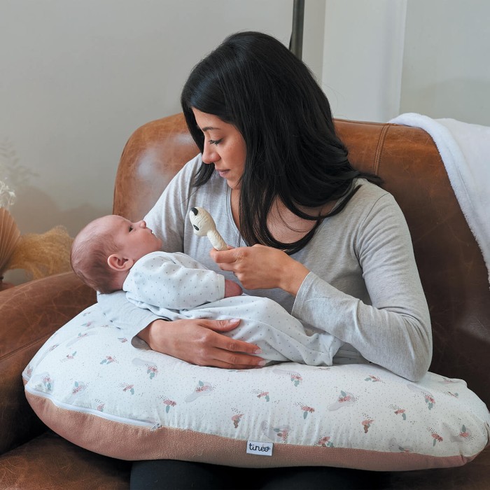 Coussin d'allaitement Tinéo éponge rose