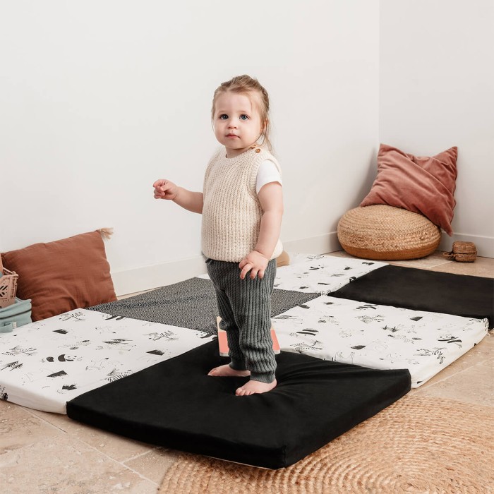 Tapis de jeu bébé XL Candide Black & White