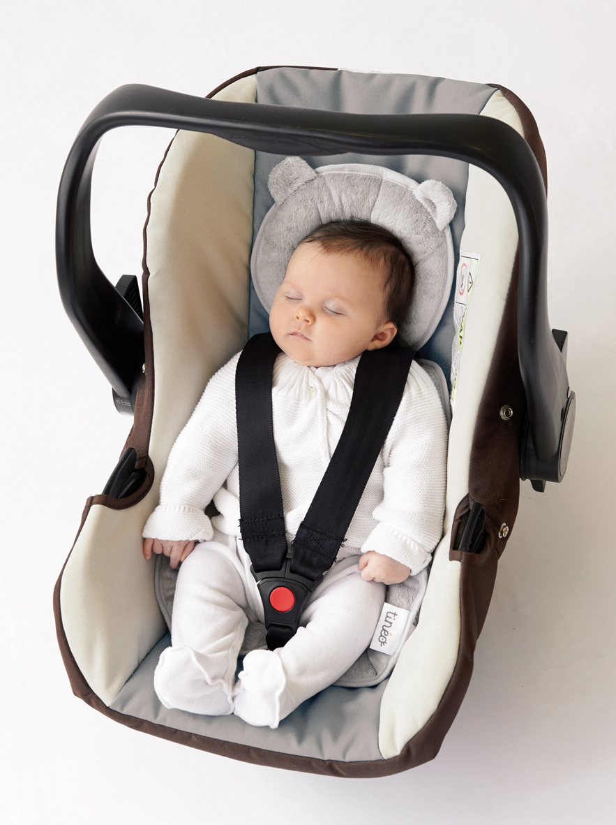 Voyager en voiture avec bébé : ce qu'il faut savoir - Parlonsbambins