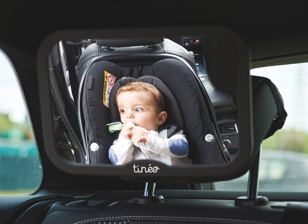Comment habiller bébé pour un long trajet en voiture ?