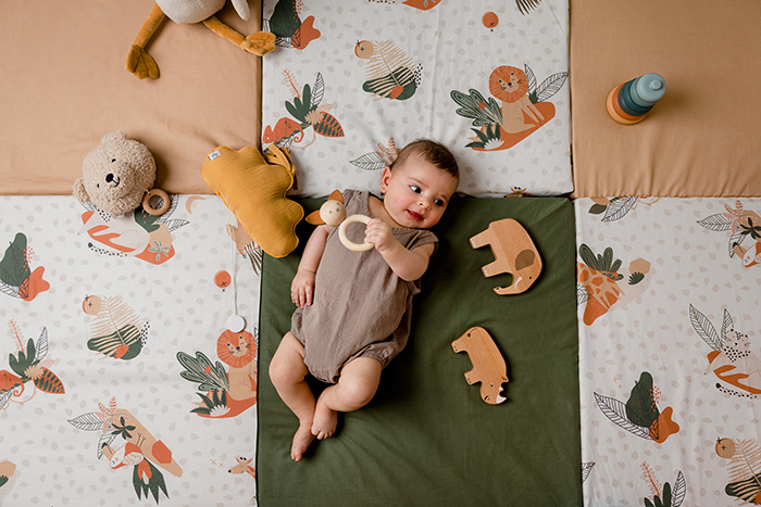 jeux pour bébés éveil au sol